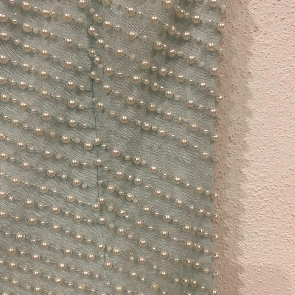 NWT Mac Duggal Imitation Pearl One-Shoulder Asymmetric Gown in Seafoam Size 4 - Picture 6 of 6